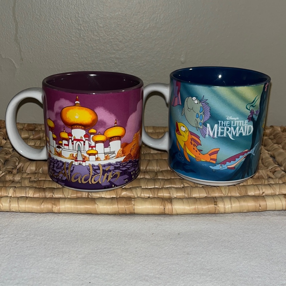 Pair of Classic Disney mugs- Aladdin and The Little Mermaid